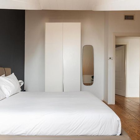 Easyhomes - Brera Luxury Suites Mediolan Zewnętrze zdjęcie