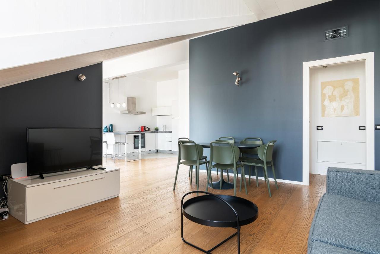 Easyhomes - Brera Luxury Suites Mediolan Zewnętrze zdjęcie