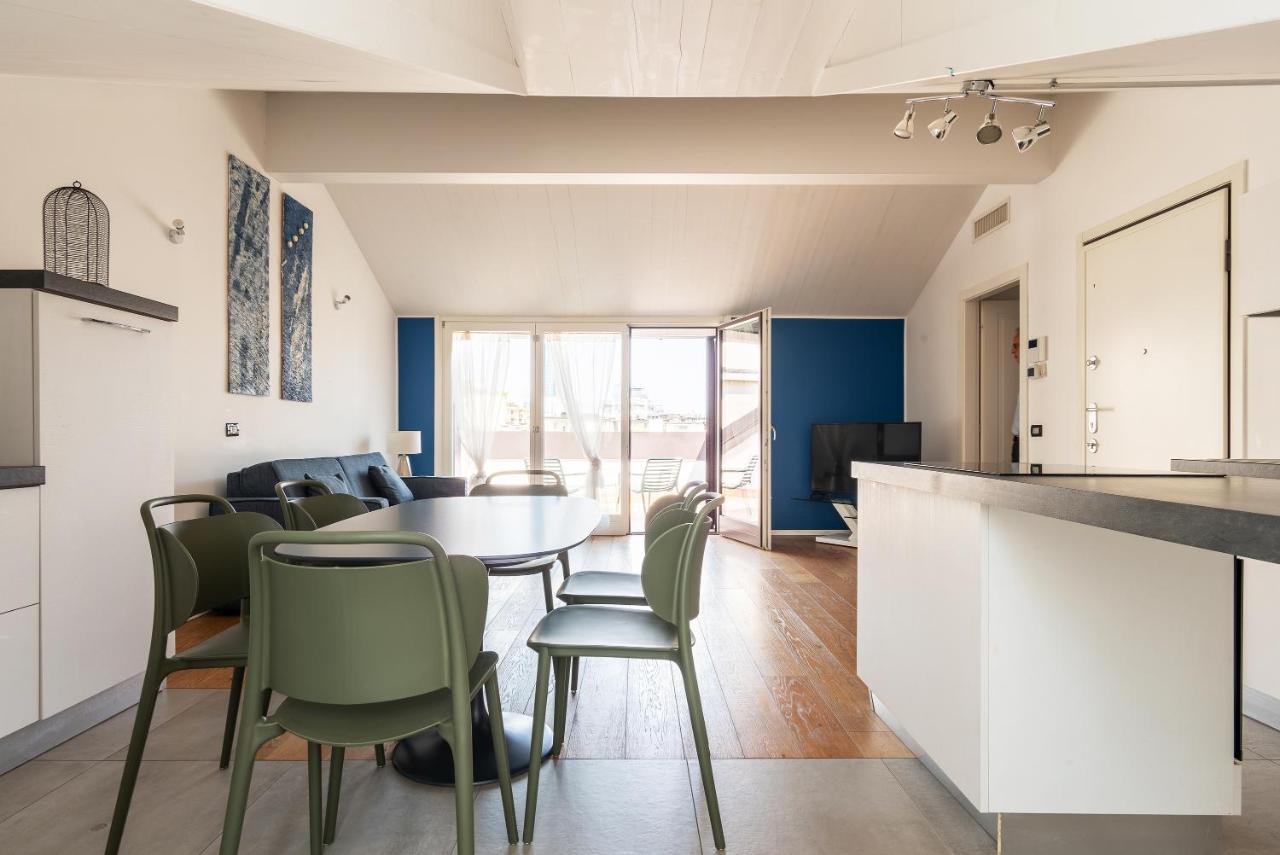 Easyhomes - Brera Luxury Suites Mediolan Zewnętrze zdjęcie