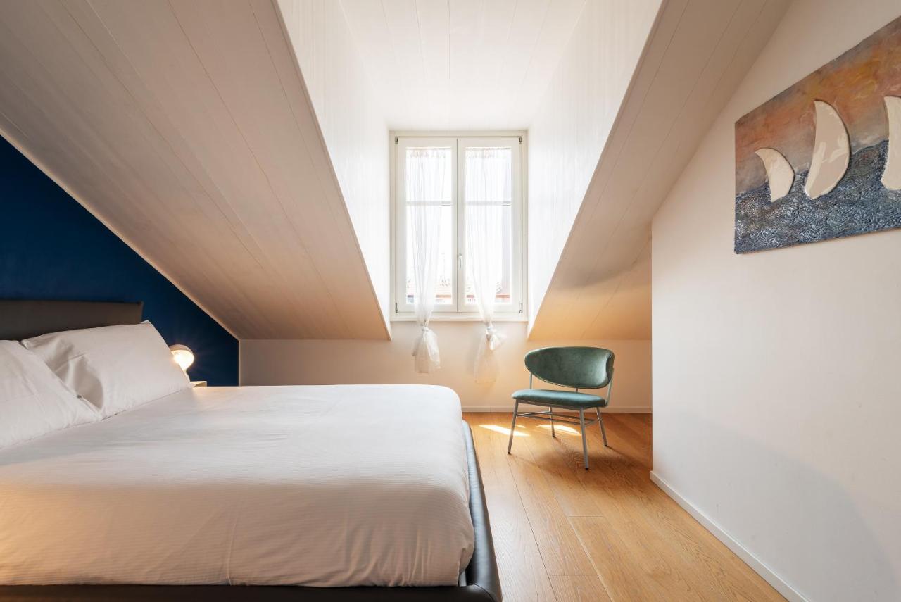 Easyhomes - Brera Luxury Suites Mediolan Zewnętrze zdjęcie
