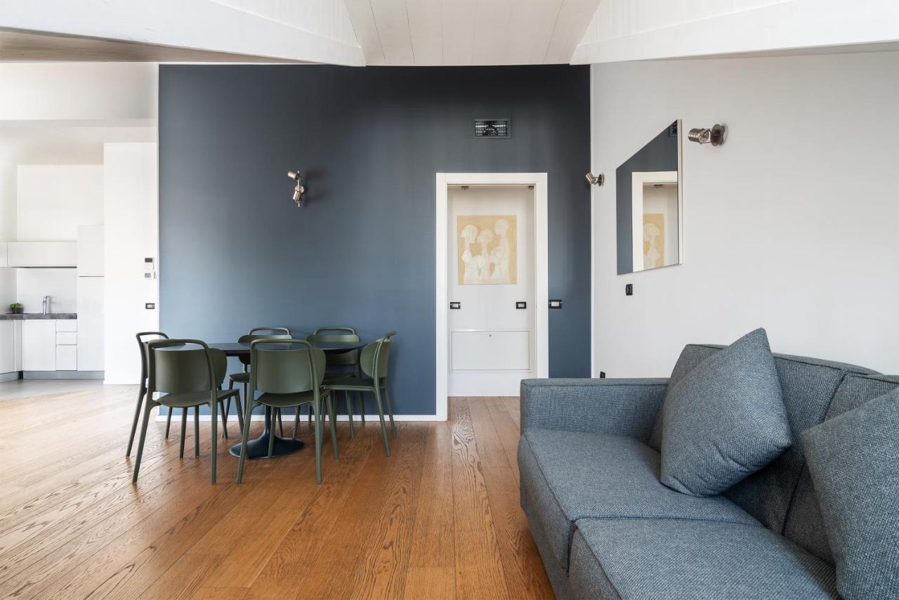 Easyhomes - Brera Luxury Suites Mediolan Zewnętrze zdjęcie