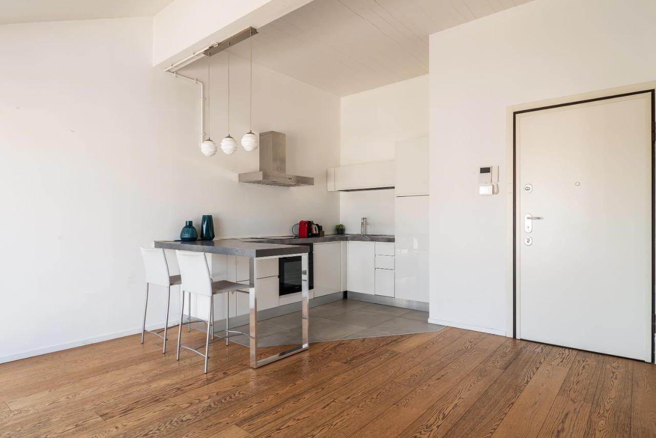 Easyhomes - Brera Luxury Suites Mediolan Zewnętrze zdjęcie
