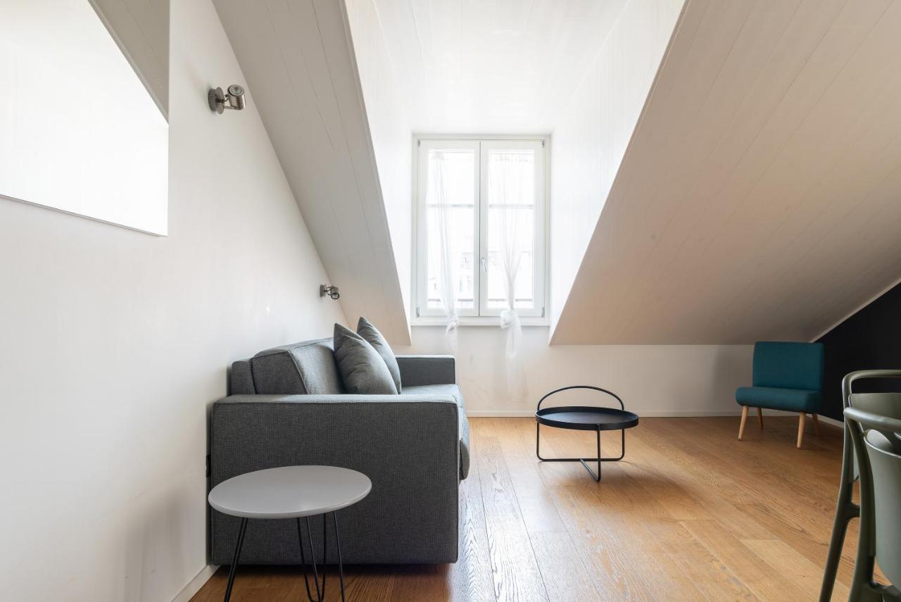 Easyhomes - Brera Luxury Suites Mediolan Zewnętrze zdjęcie